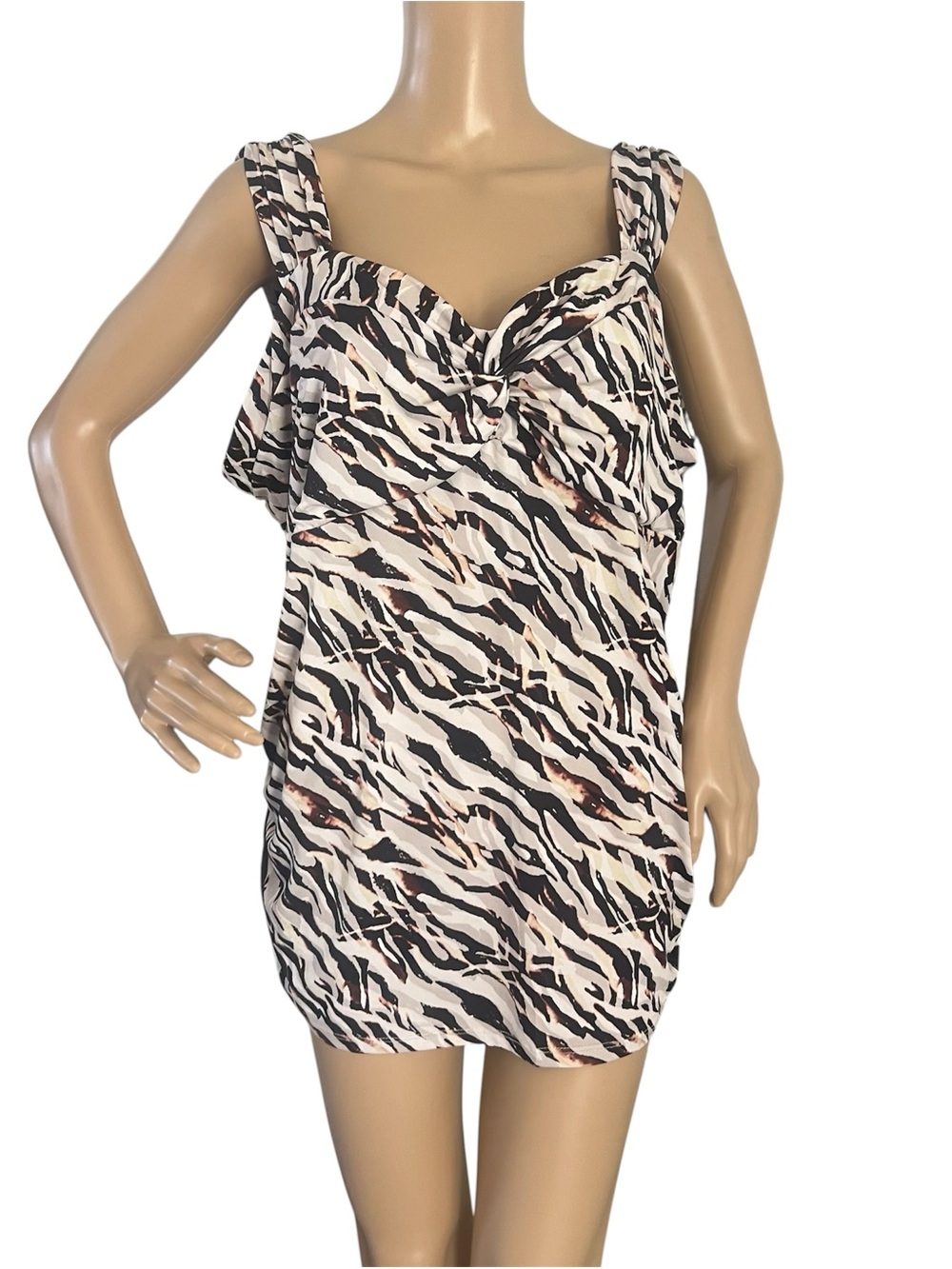 Torrid Studio Knit Sweetheart Twist Crop Top Pristine Stripe